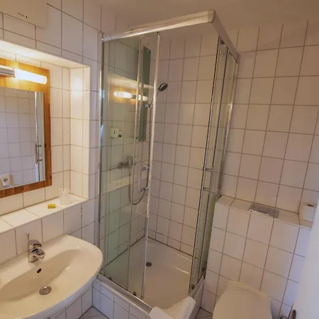 Achtern بيت ضيافة