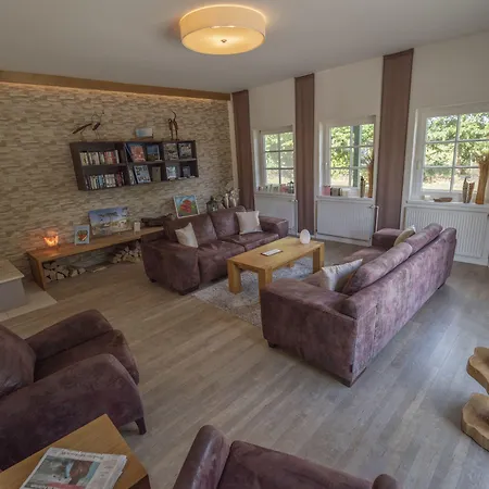 Achtern بيت ضيافة 3*