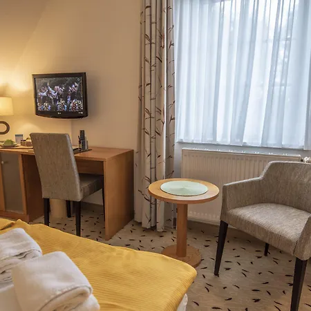 بيت ضيافة Achtern