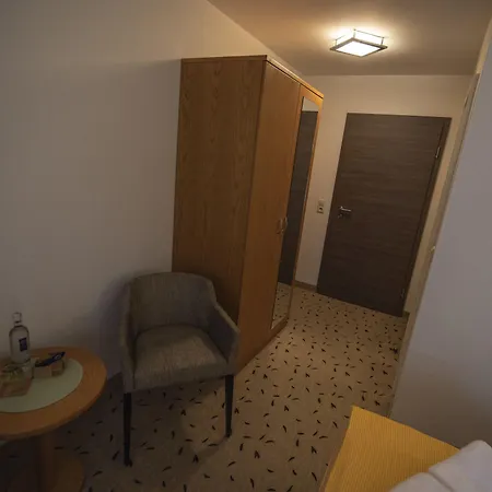 Pensjonat Achtern 3*
