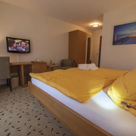 Achtern Pensjonat 3*